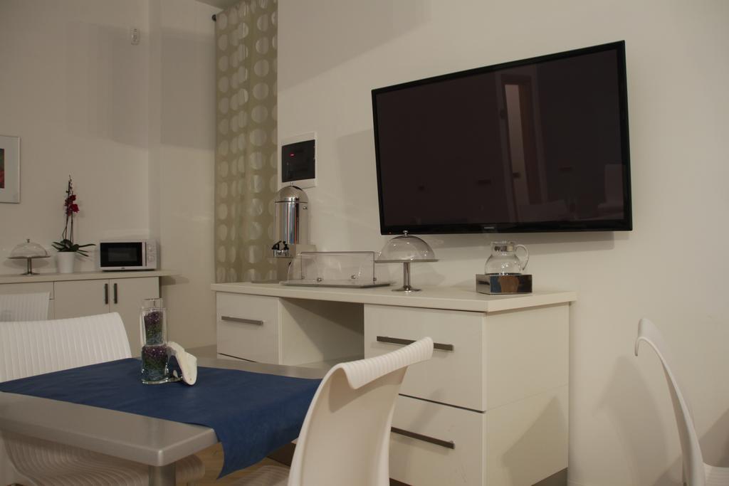Bovio Modern Suite Naples Exterior photo